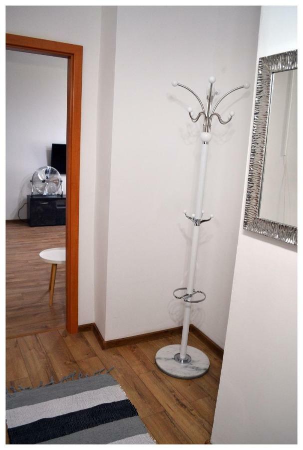 Color24 Apartament スタロバ・ボラ エクステリア 写真