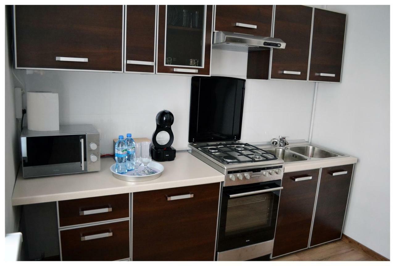 Color24 Apartament スタロバ・ボラ エクステリア 写真