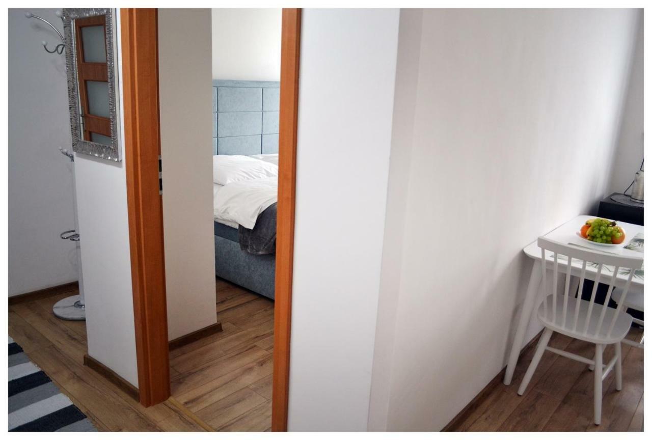 Color24 Apartament スタロバ・ボラ エクステリア 写真